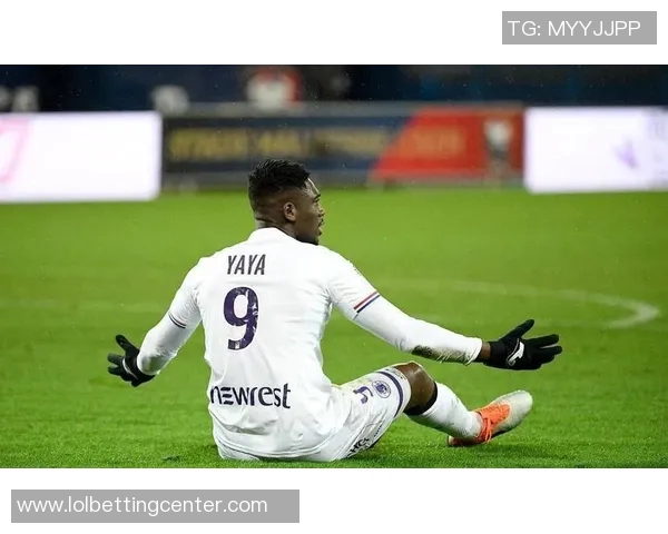 中超赛场巴萨小胜阿森纳引发转会风波全场沸腾