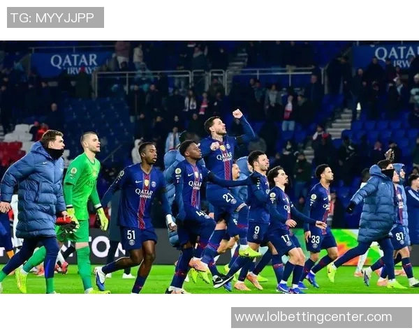 友谊赛精彩回顾巴黎圣日耳曼轻取那不勒斯点球大战引发全场热潮