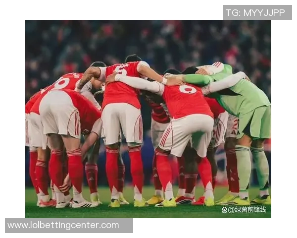 欧联杯激战阿森纳与那不勒斯战成平局红牌事件引发全场热议