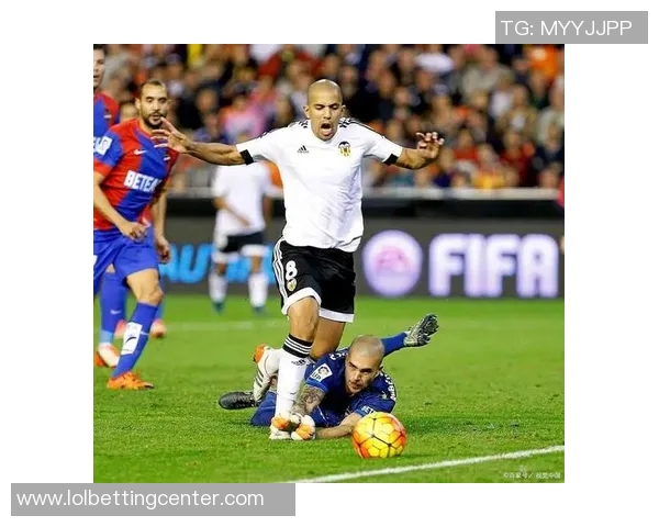 国王杯精彩对决里昂大胜莱比锡点球大战引发全场热潮