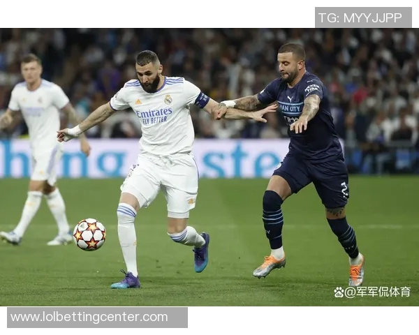 意甲激战：皇马大胜拜仁红牌事件引发全场热议与战术解析