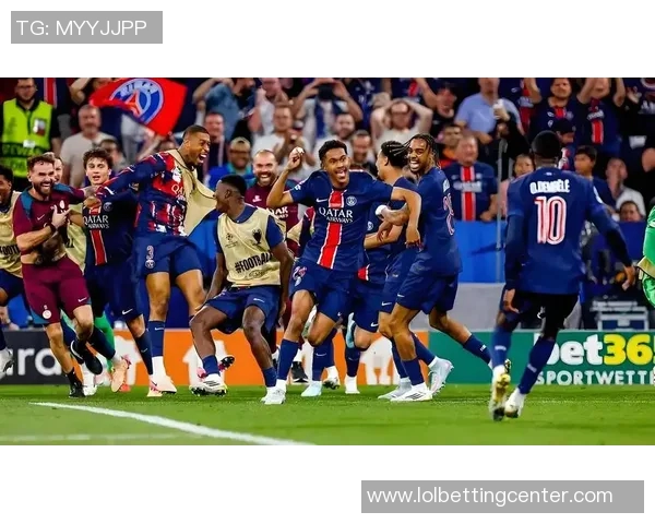 欧联杯精彩对决利物浦大胜巴黎圣日耳曼引发全场欢呼与热议 欧联杯精彩对决利物浦大胜巴黎圣日耳曼引发全场欢呼与热议