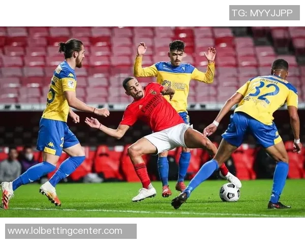 本菲卡惊艳世界杯战胜莱比锡全场沸腾转会传闻不断涌现